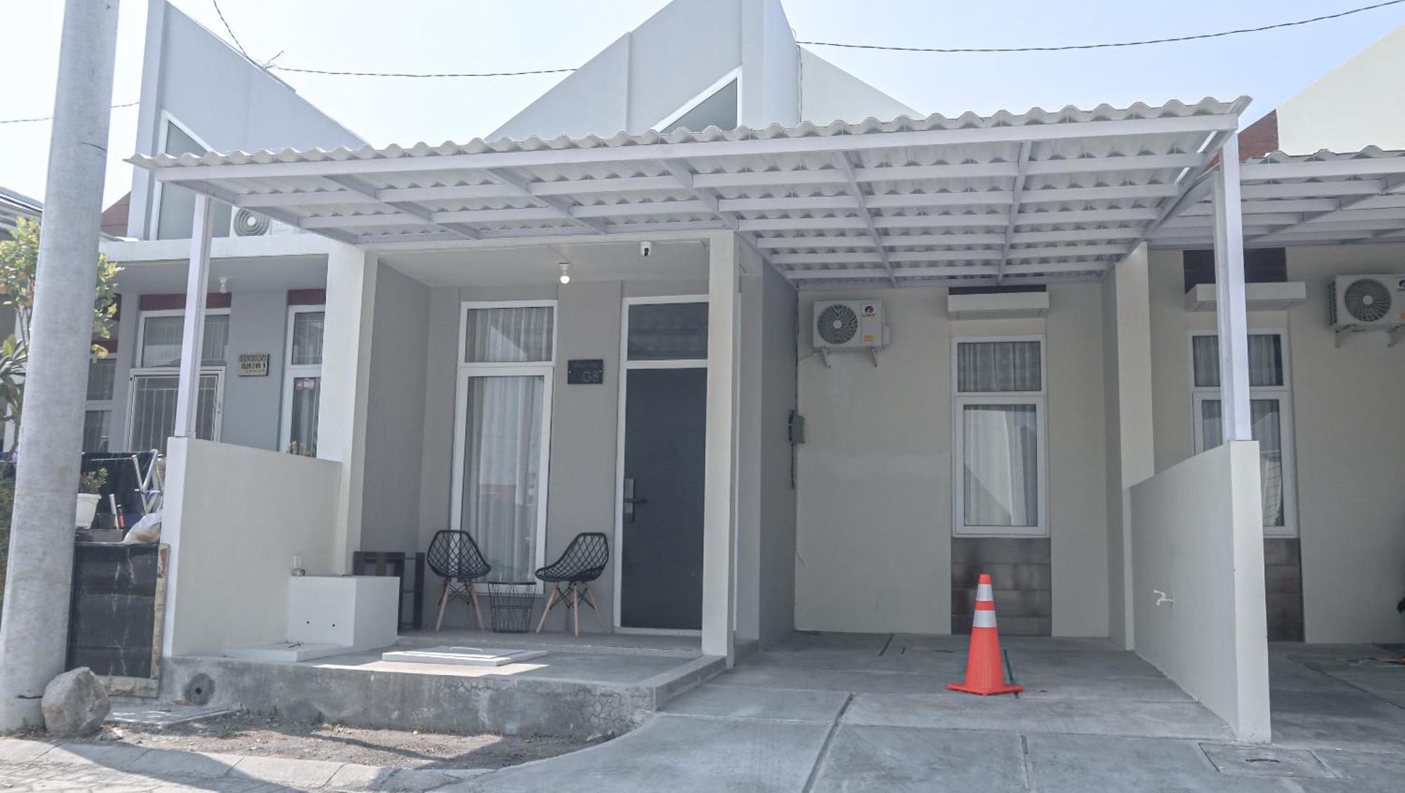Villa Ku Villa Mu Semarang Buitenkant foto