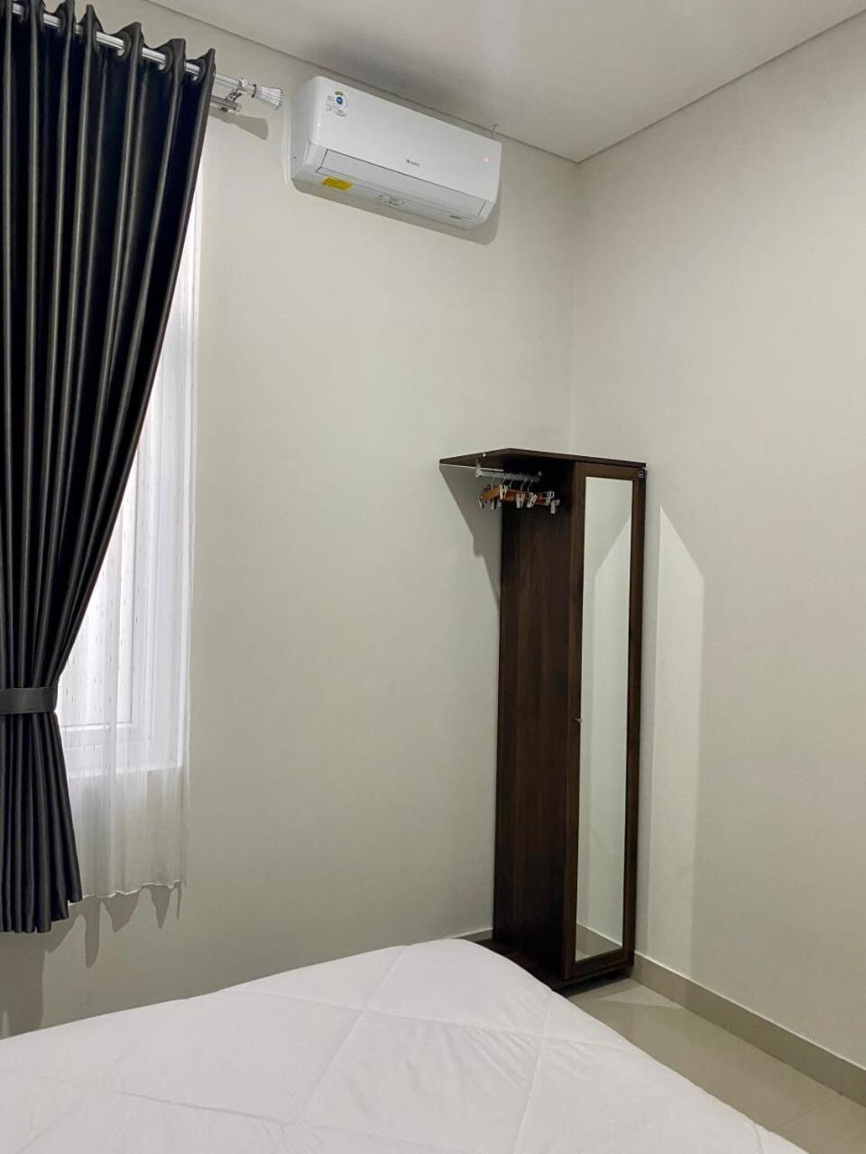 Villa Ku Villa Mu Semarang Buitenkant foto