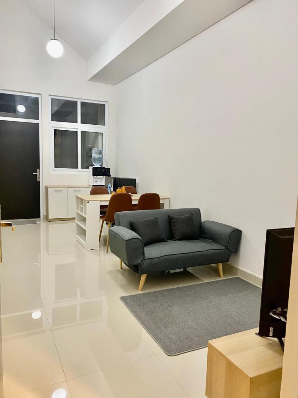 Villa Ku Villa Mu Semarang Buitenkant foto