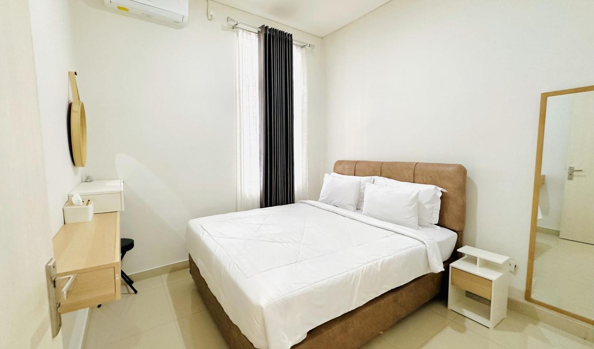 Villa Ku Villa Mu Semarang Buitenkant foto